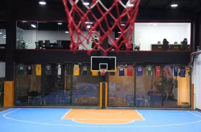 苏州最有氛围的露天篮球场,苏州最值得去的篮球馆