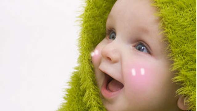 新生儿皮肤干燥怎么解决,新生儿皮肤干燥怎么护理