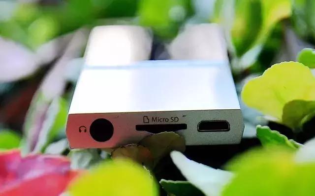 能续航15小时的便携*放播**器，强劲推力，HiFi音质任性听