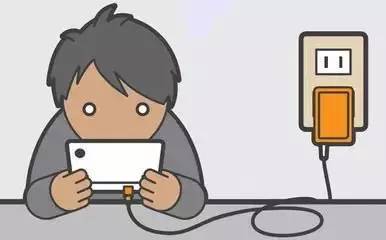 闪修侠联合广东电视台，为你现场实验“边玩手机边充电”的危险！