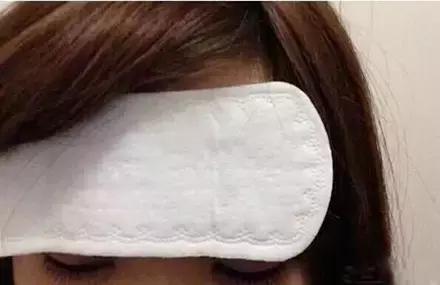 卫生巾的正确打开方式,卫生巾怎么用好用