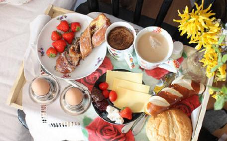 胆囊炎疼痛一点油都不能吃吗,胆囊炎喝完啤酒第二天浑身没劲