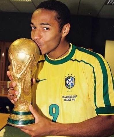 阿森纳和温格的故事,阿森纳传奇温格