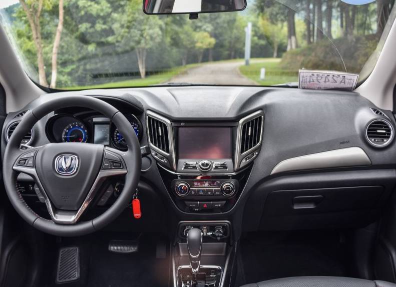 十万内适合女生开的小suv车推荐,十万以内适合女生开的车小suv