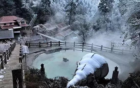 四川凉山彝族自治州瀑布温泉,四川超棒温泉冷门景点推荐