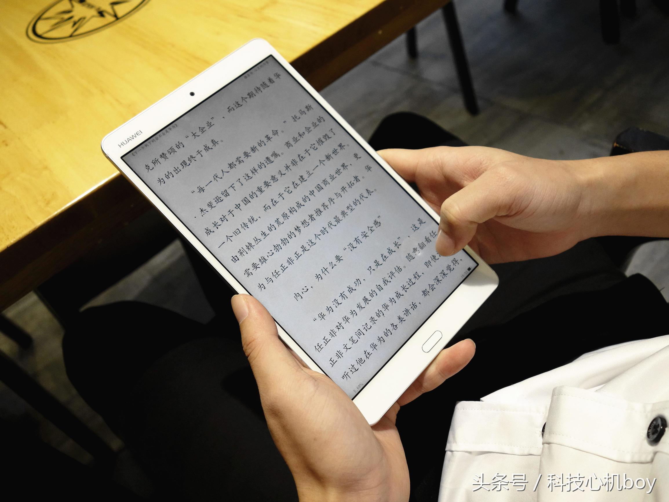 华为nova8pro和光荣m3哪个好,华为mate40e和光荣m3选哪个