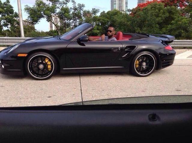 科比和詹姆斯豪车对比,盘点nba巨星詹姆斯座驾