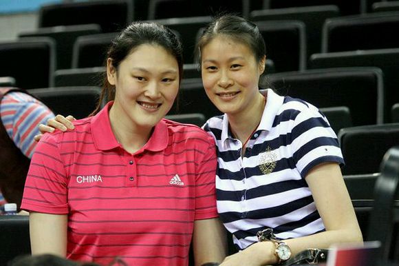 中国女排奥运会冠军照片,盘点女排过去10届奥运会战绩