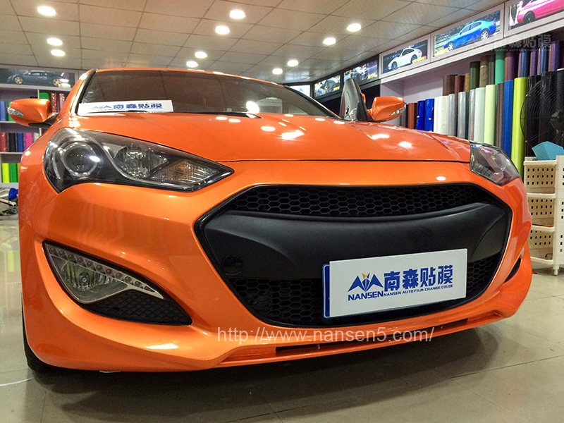 酷派劳恩斯全车改色膜,现代劳恩斯酷派黑红渐变改色