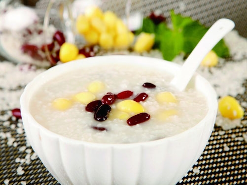 冬天鼻子上火了吃什么降火最快,孕妇冬天上火了吃什么可以降火