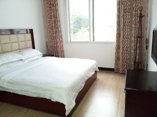 峨眉山旅游住哪个酒店比较方便,峨眉山度假酒店推荐最新