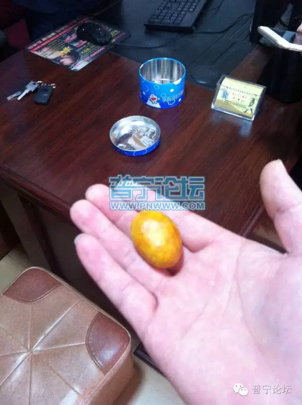 杀鸡发现鸡宝价值千万,宰鸡发现的鸡宝是真的吗