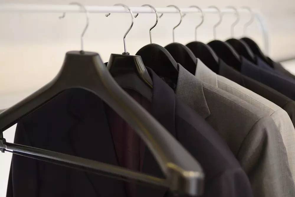 如果有人给你衣服该怎样拒绝,如果别人对你穿衣服有意见