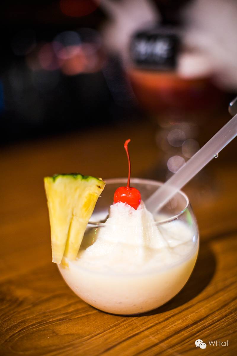 这家漫咖啡旗下的韩餐酒吧终于开到武汉，能俯瞰武汉天地凌晨夜景