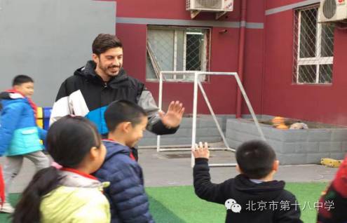 趣味课堂足球,足球趣味课堂小学