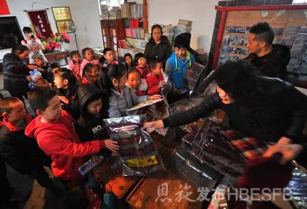 励志青年的感人事迹,关于青年奋斗感人故事