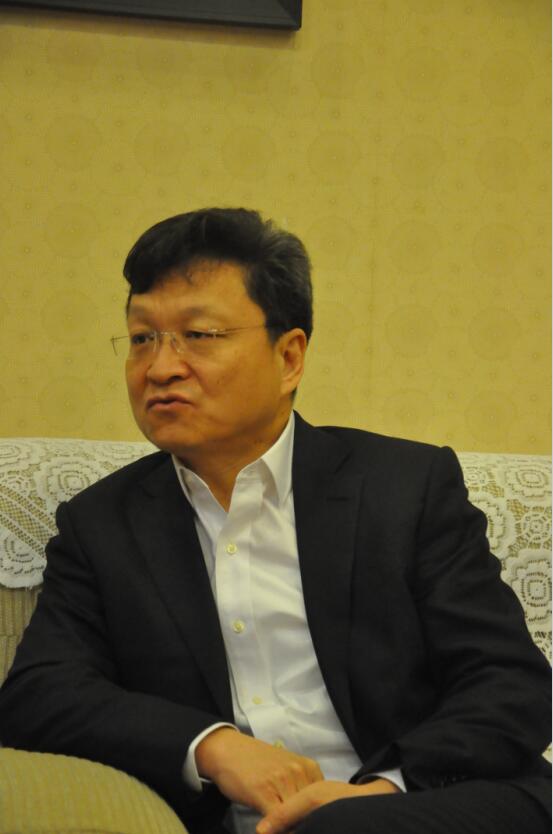 黑马牛文文创始人,创业黑马牛文文持股比例