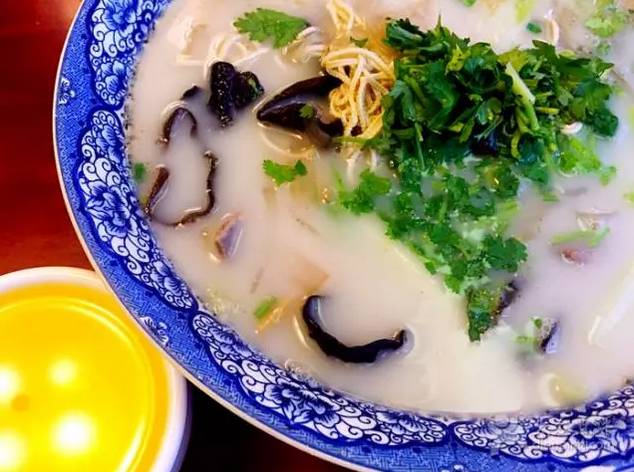 郑州特点小吃巷子,郑州十大小吃一条街