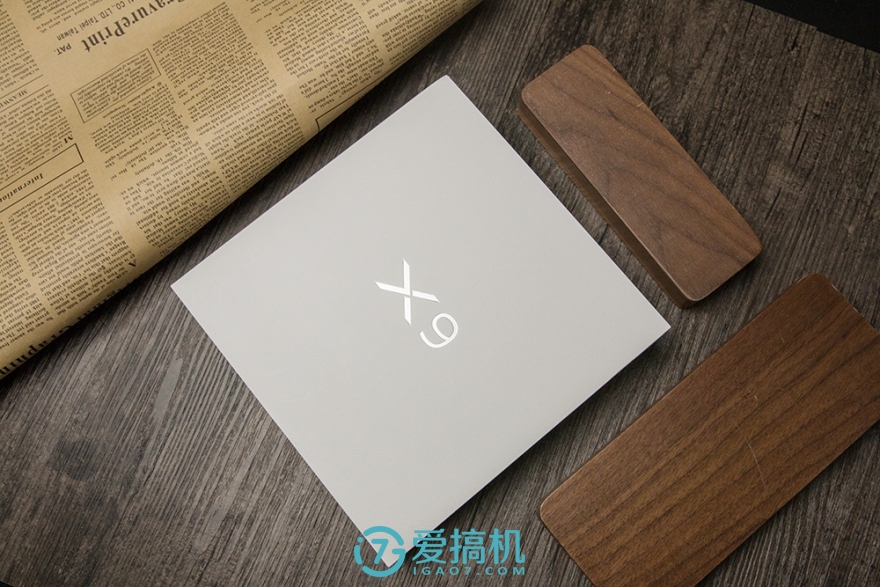 vivox9柔光双摄多少钱,vivox9plus前置柔光双摄