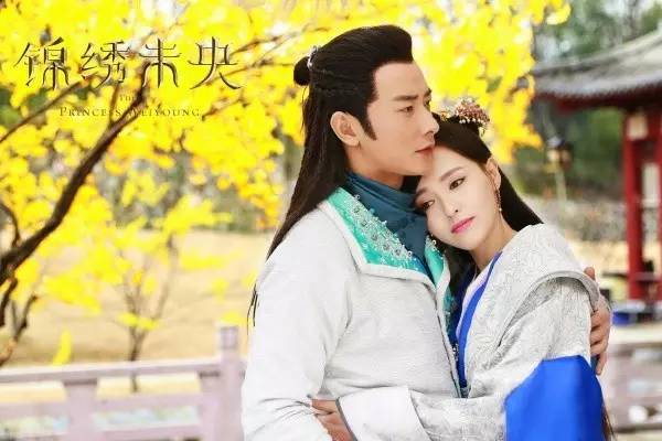 25出道29岁走红，“暖男专业户”的他如今又在用这个角色暖你……