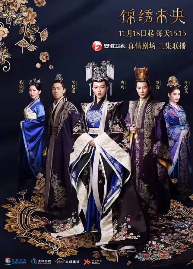 25出道29岁走红，“暖男专业户”的他如今又在用这个角色暖你……