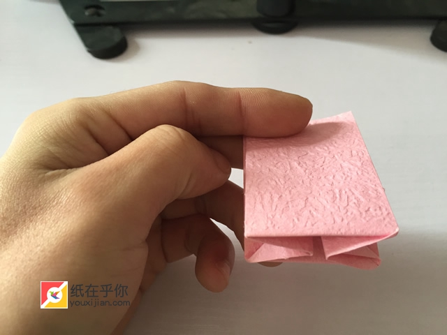 纸在乎你手工折纸大全：领结折纸视频图解