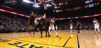 格林打努尔基奇杨毅解说反应,格林再次扣篮