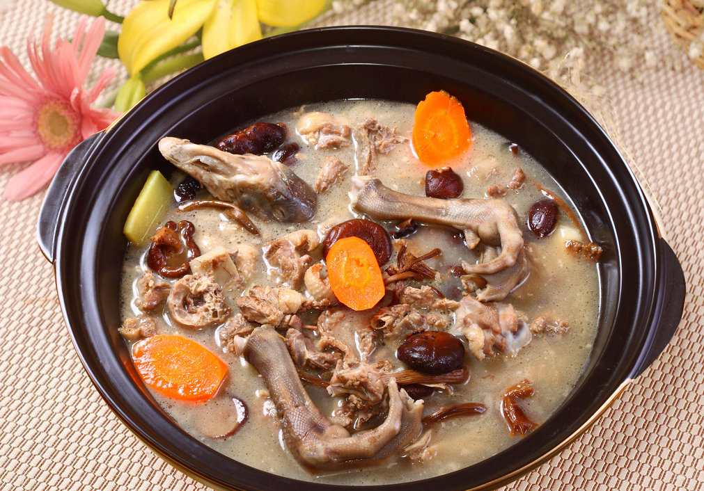 简单的老鸭汤做法,正宗的老鸭汤的做法