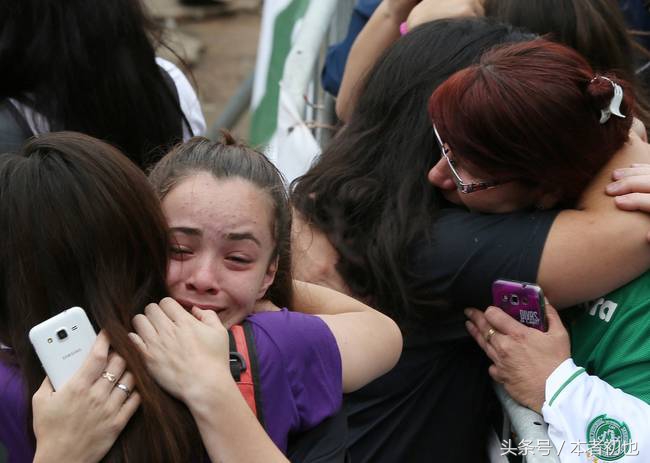 巴西球迷的期待与遗憾,巴西队巴西球迷痛哭