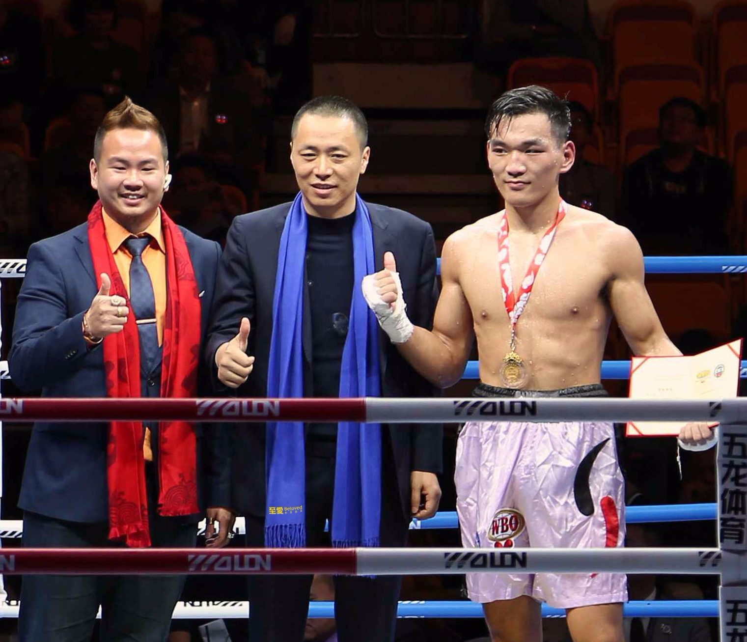 CCTV5全程直播，至爱集团援助WBO洲际拳王争霸赛现场回忆