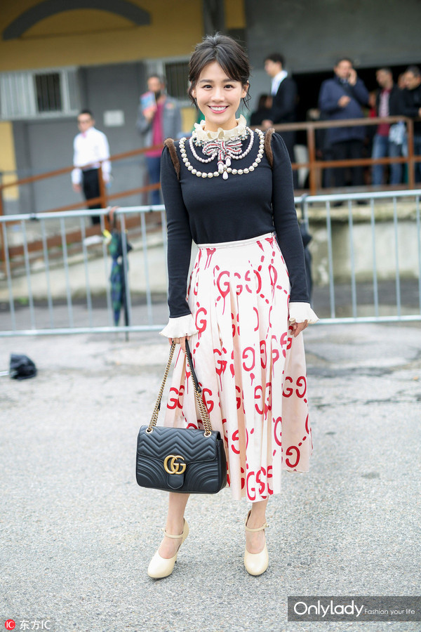 学到了马思纯的微笑,马思纯的微笑太迷人