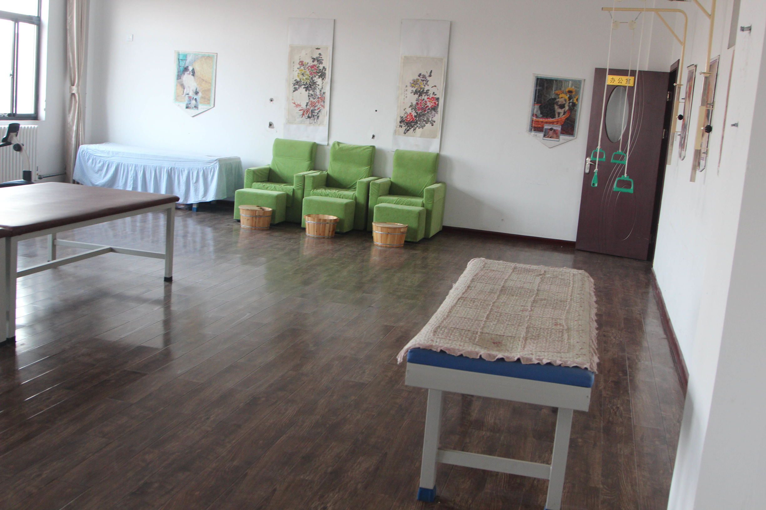 洛阳这家养老院按宾馆标准设置小编带你看享星级待遇养老的老人