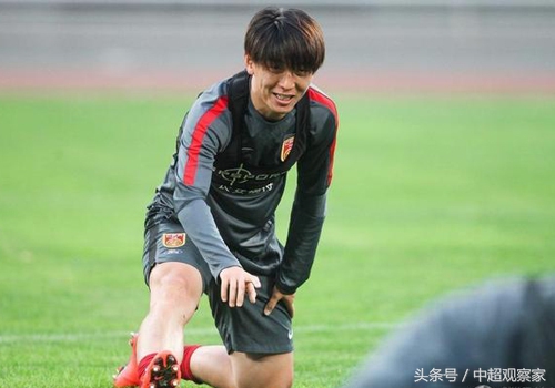 权健3:1胜人和赢得冲超主动权,权健引援苏宁前国脚