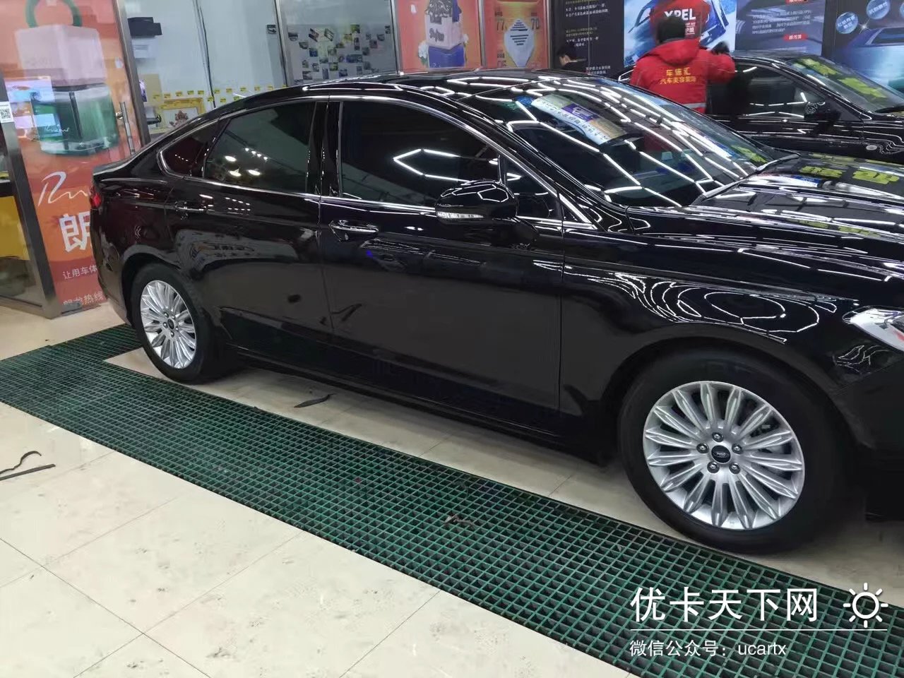 新蒙迪欧漆面,蒙迪欧坦桑石蓝镀晶