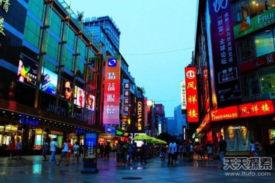 中国十条最富有的商业街看看你知道几个去过几个？