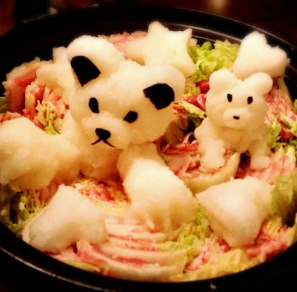 “我有美貌和面包，你给我爱情就好”，“好！”