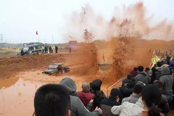 速度与豪情的感人视频,速度与豪情英雄泪片段