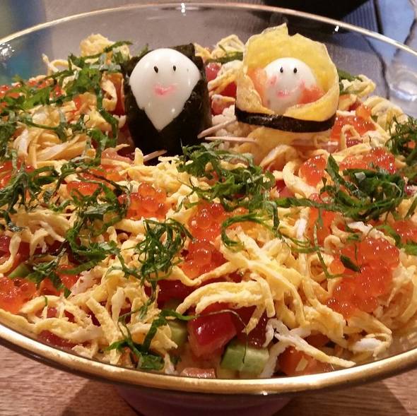 “我有美貌和面包，你给我爱情就好”，“好！”