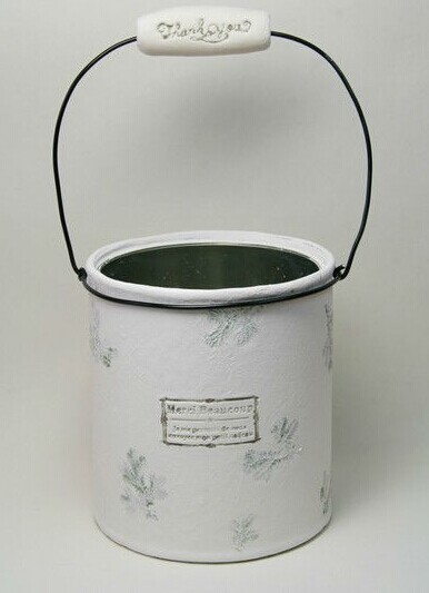 用完的奶粉罐可以做成小凳子,宝宝的奶粉罐用完了要怎么做手工