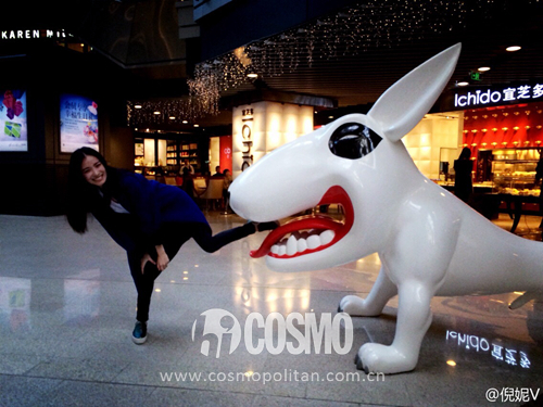 倪妮街景拍照姿势,倪妮最火拍照姿势