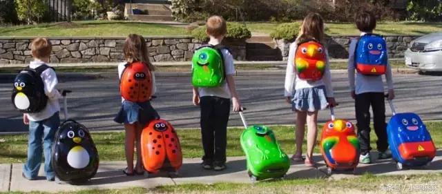 旅行必备宝宝行李箱怎么选,带孩子出游最实用的方法