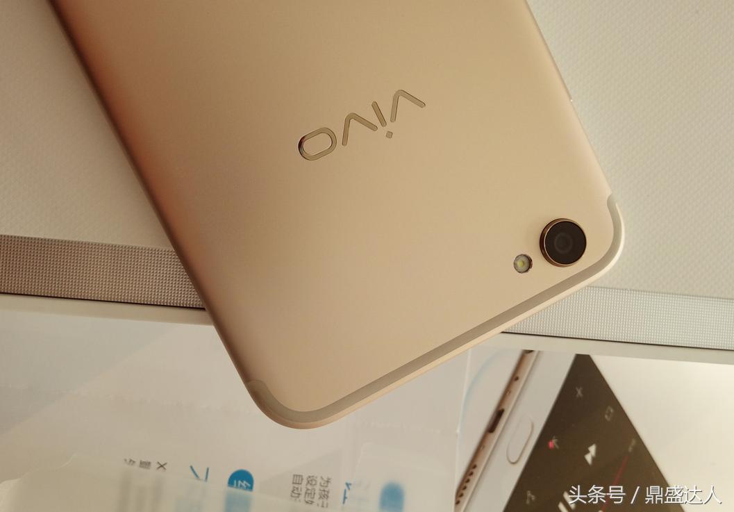 vivox9开箱上手评测,vivox9开箱测评