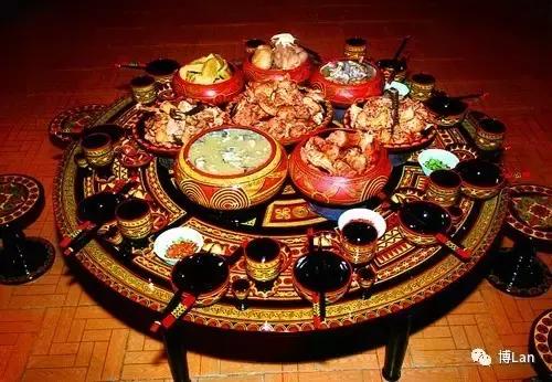 彝族特点菜肴坨坨肉图片,彝族特点酒