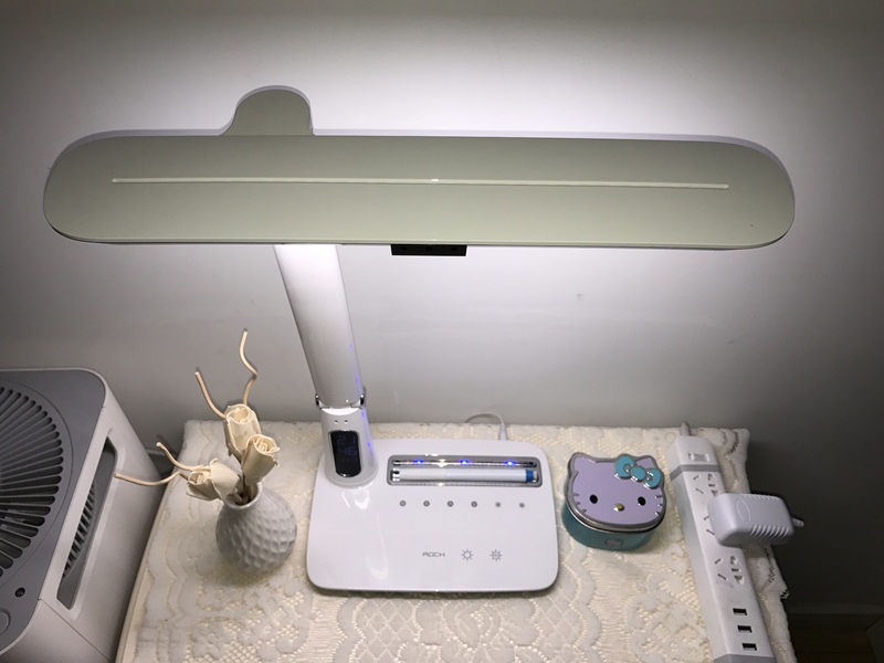 智能儿童护眼台灯推荐,护眼台灯学习专用好视力
