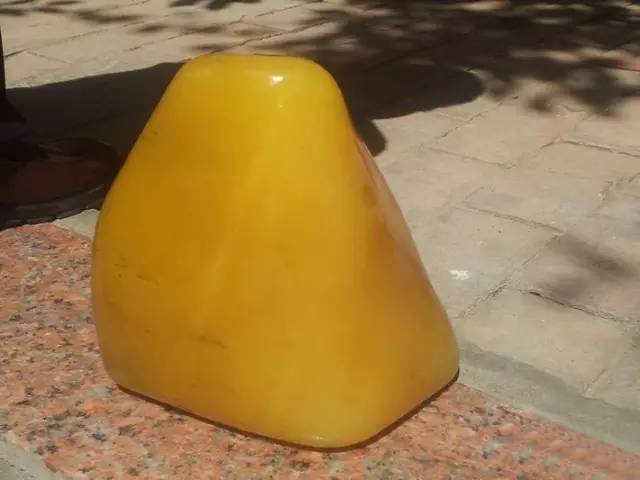 当心！你天价买来的可能只是一块石头