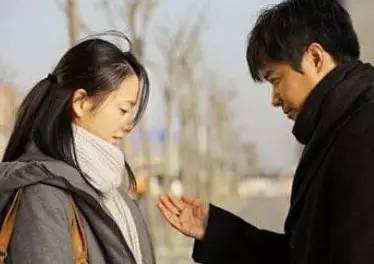 每个女神的背后都有一个人,每一个女神后面都有一个男神