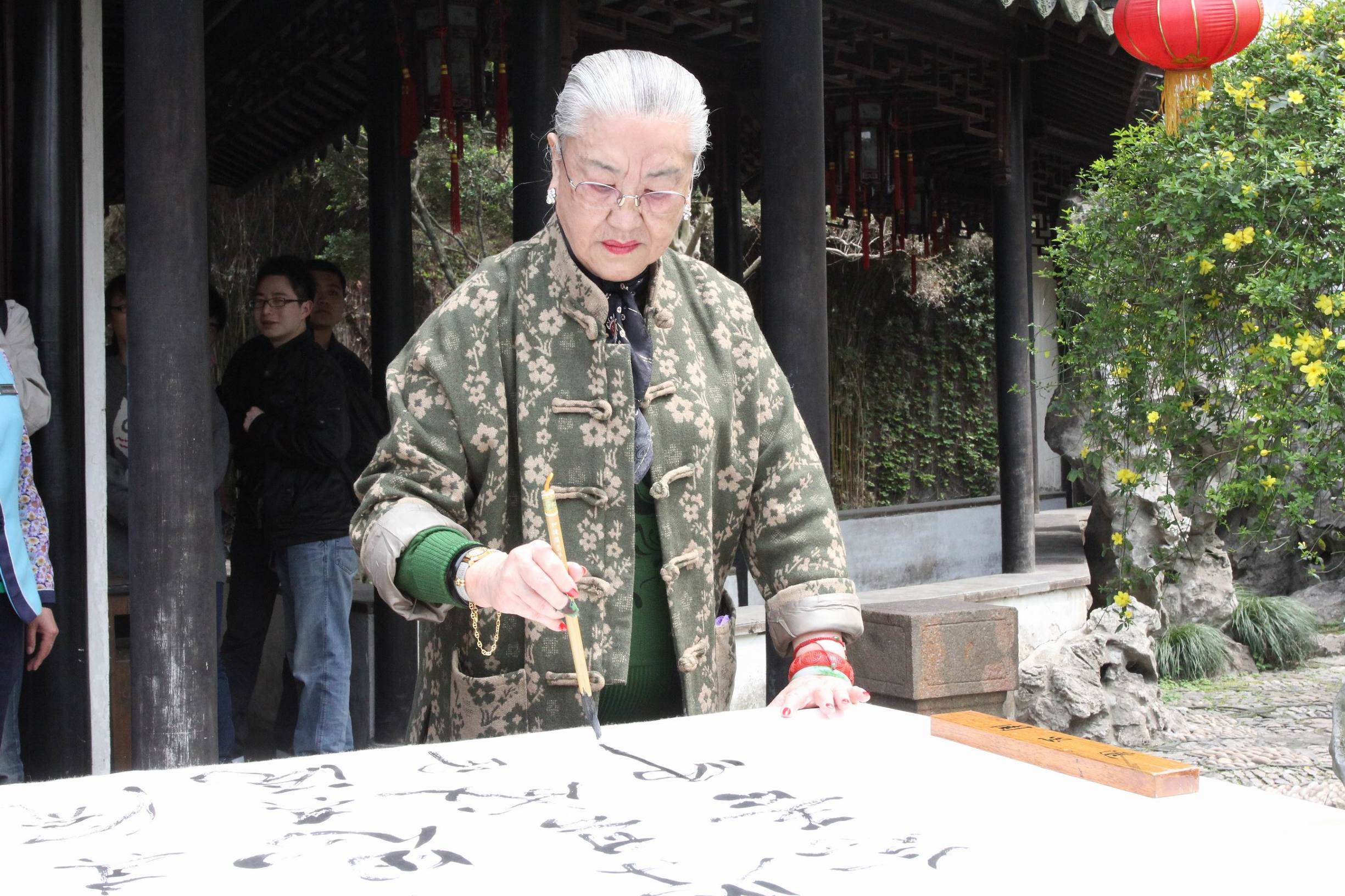 专访*飚耿**长女：父亲给毛主席送老虎