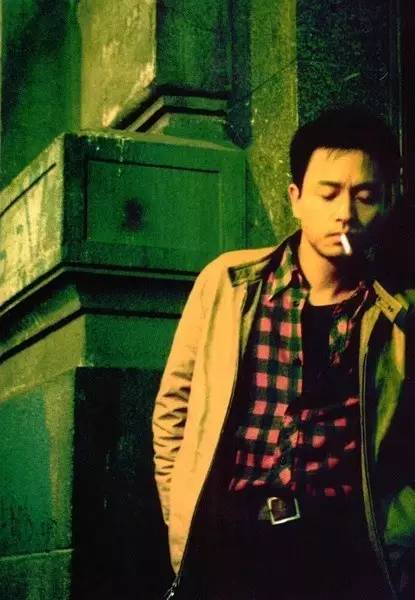 威客中国｜一盒万宝路，撩遍所有广告人