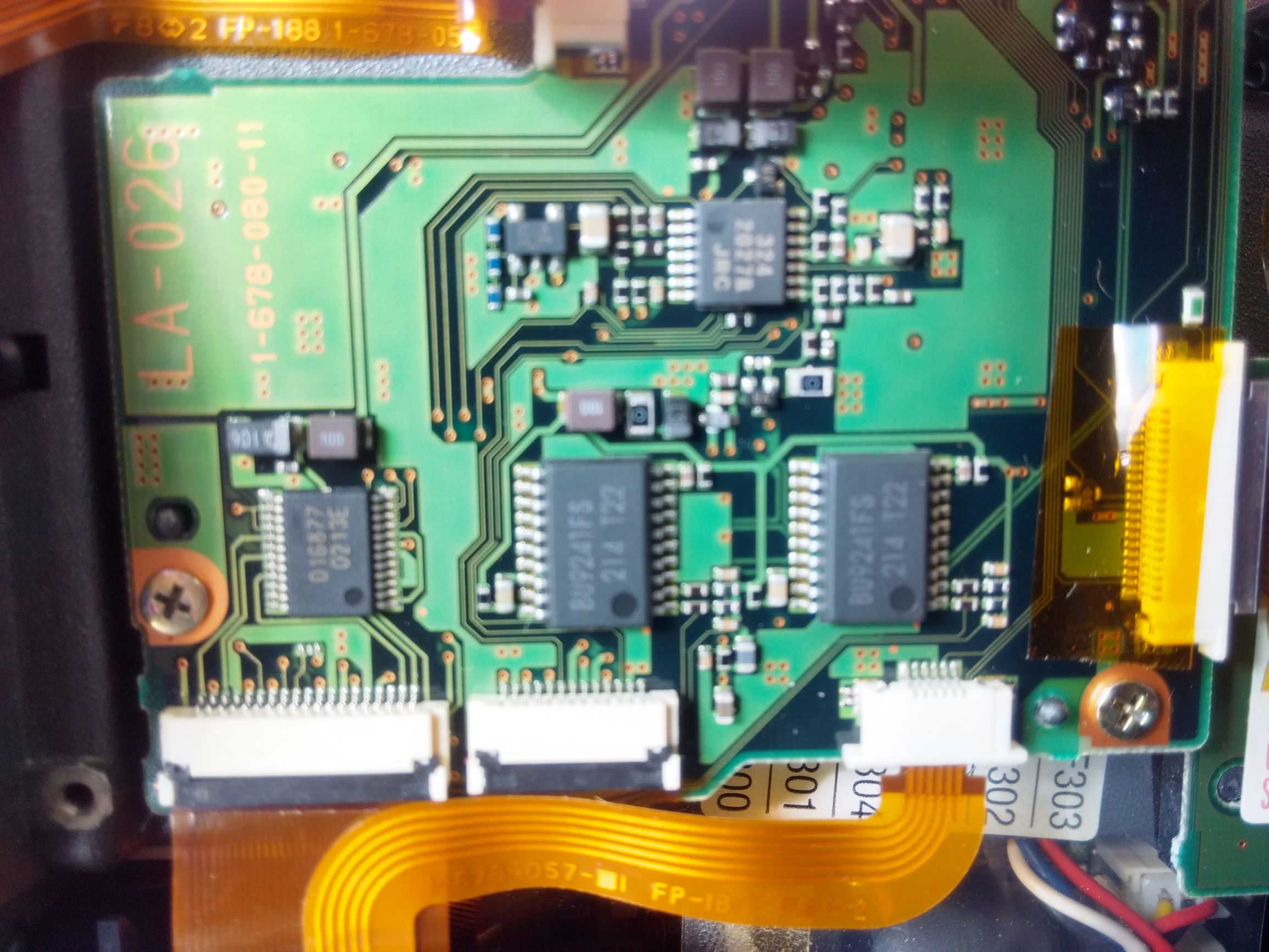 索尼wic600n怎么更换电池,索尼mw600更换电池视频