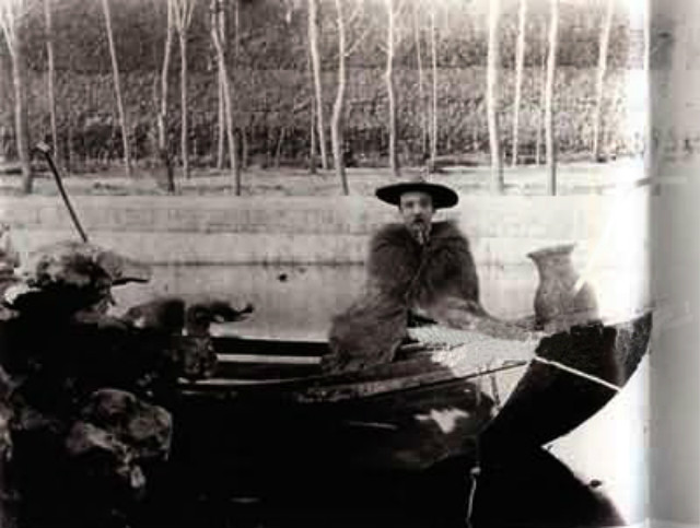 袁世凯为了当皇帝，不准女儿看娘家的灯，还把祖坟都刨了！